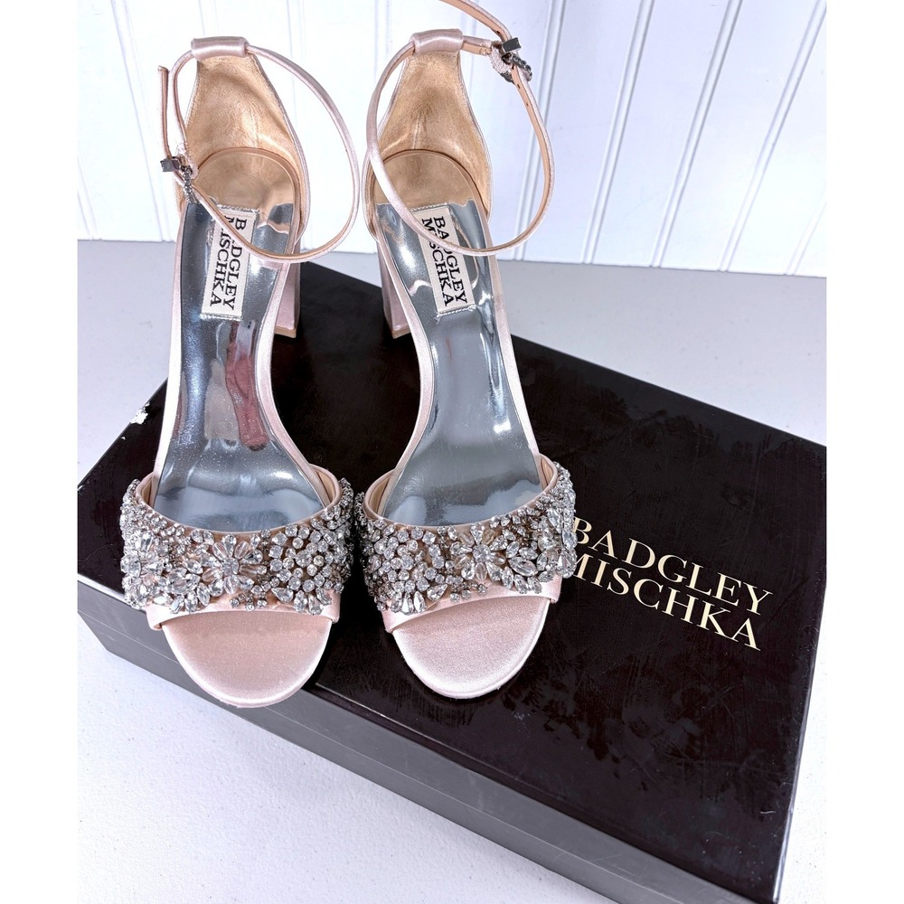 Badgley Mischka Light Pink Crystal Embellished Satin Block Heel Sandals Slides 6 - Picture 1 of 16